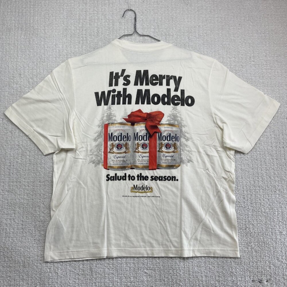 Abercrombie & Fitch x Modelo T-shirt Cream Cerveza Modelo Christmas Size XL